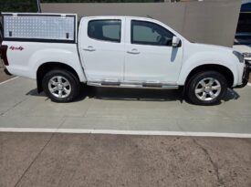 2016 Isuzu KB 250 D-Teq LE D/cab 4×4 man For Sale in Durban