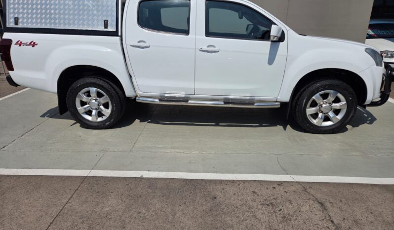 2016 Isuzu KB 250 D-Teq LE D/cab 4×4 man For Sale in Durban full