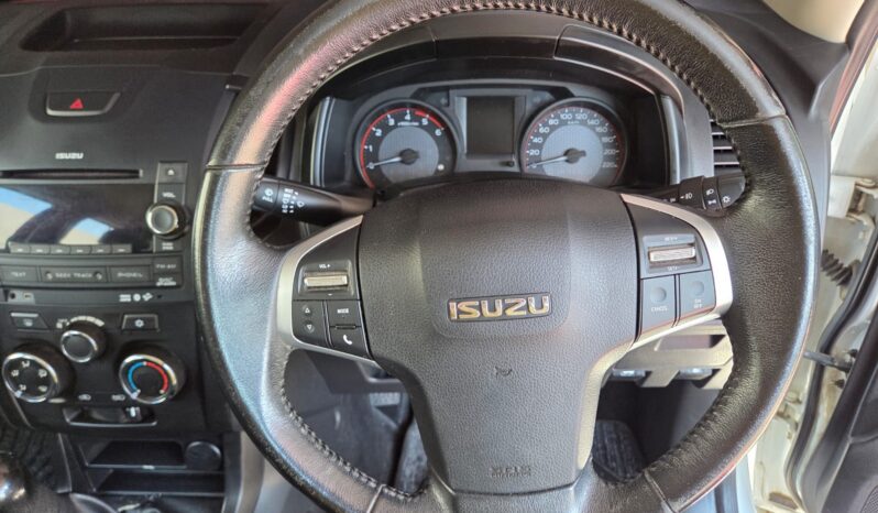2016 Isuzu KB 250 D-Teq LE D/cab 4×4 man For Sale in Durban full