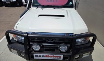 2014 Toyota Land Cruiser 79 4.5 D-4D v8 D/cab For Sale in Durban full