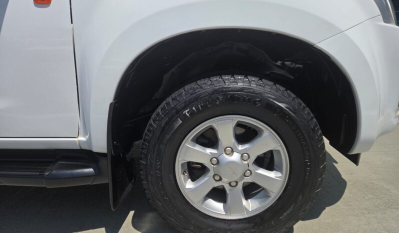 2017 Isuzu KB 250 D-Teq D/cab Hi Rider Man 4×2 For Sale in Drban full