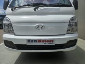 2021 Hyundai H-100 2.6D drop sides For Sale in Durban