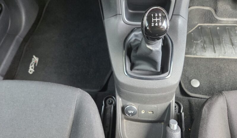 2015 Ford Fiesta 1.4i Ambiente 5 Dr For Sale in Durban full