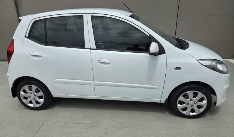 2014 Hyundai i-10 1.25 Fluid 5 Dr Automatic For Sale in Durban