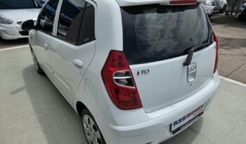 2014 Hyundai i-10 1.25 Fluid 5 Dr Automatic For Sale in Durban full