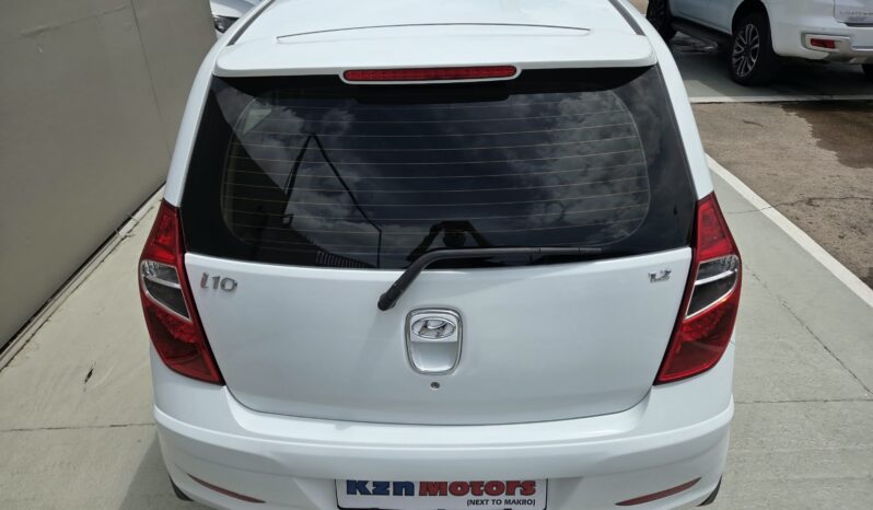 2014 Hyundai i-10 1.25 Fluid 5 Dr Automatic For Sale in Durban full
